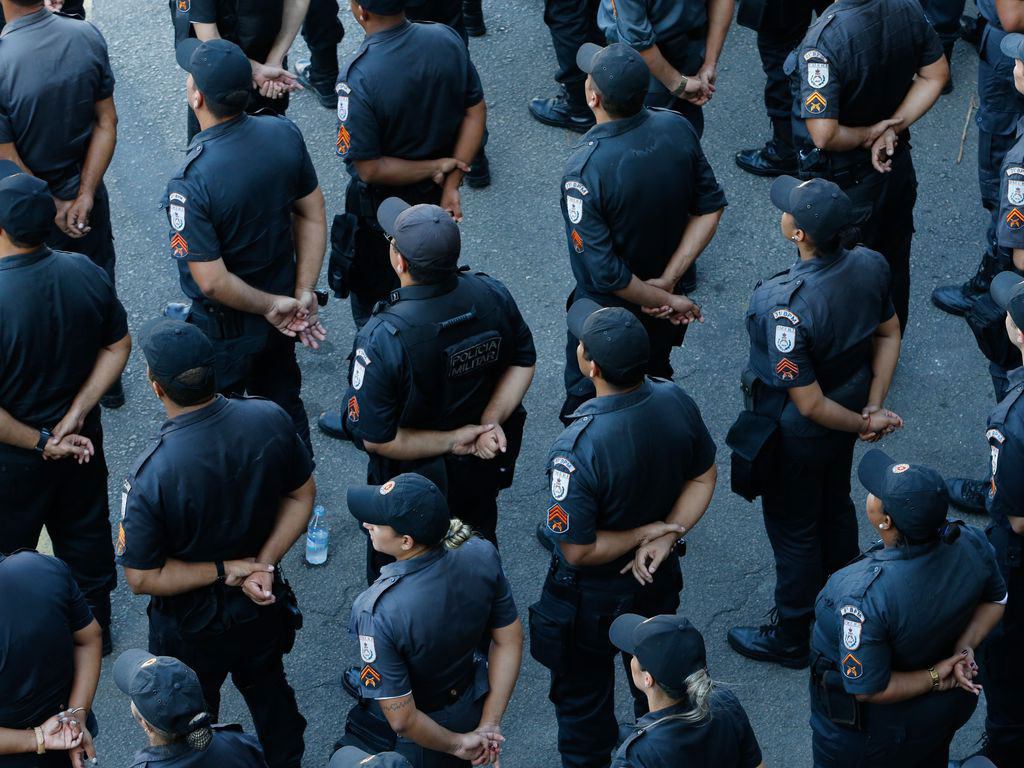 Suicídio entre policiais é maior na PM