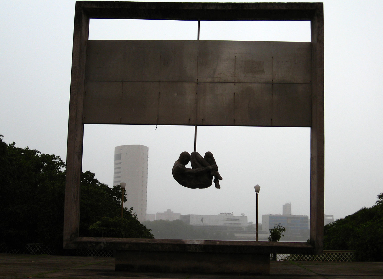 Monumento Tortura Nunca Mais, em Recife