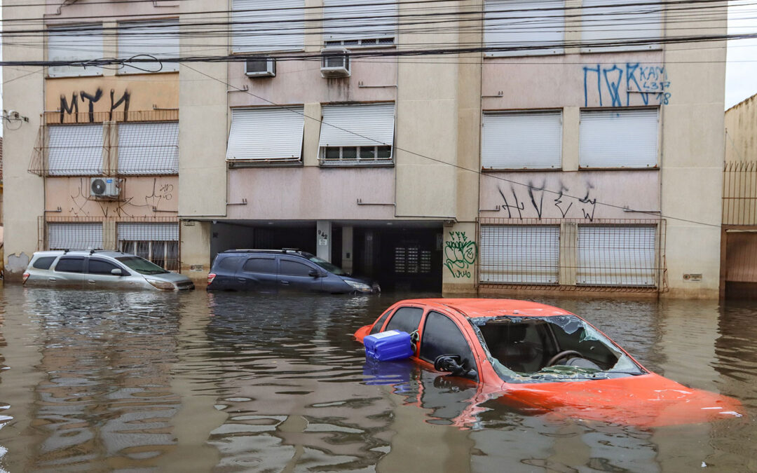 Negacionismo científico e climático pode levar a não prevenção de desastres