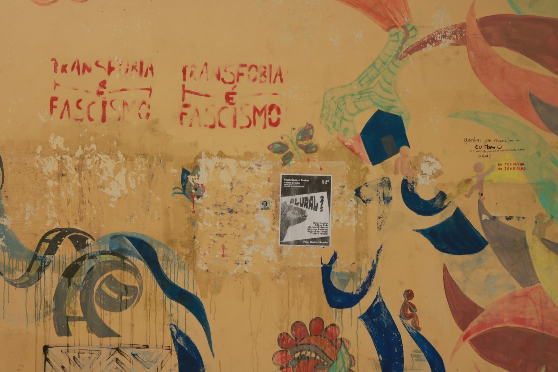 Neofascismo, fascismo e extremismos.